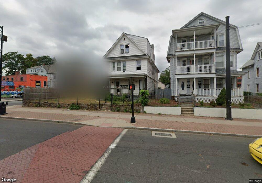 1572 Park St unit 1574, Hartford, CT 06106 - photo 1