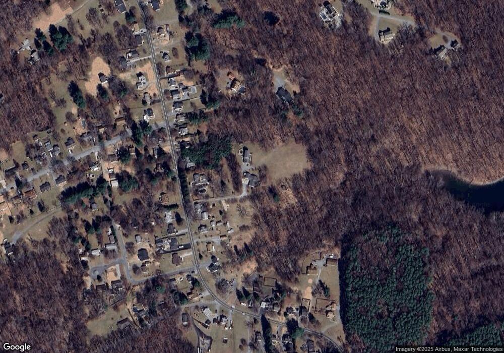 6123 Oakland Mills Rd, Sykesville, MD 21784 - photo 1