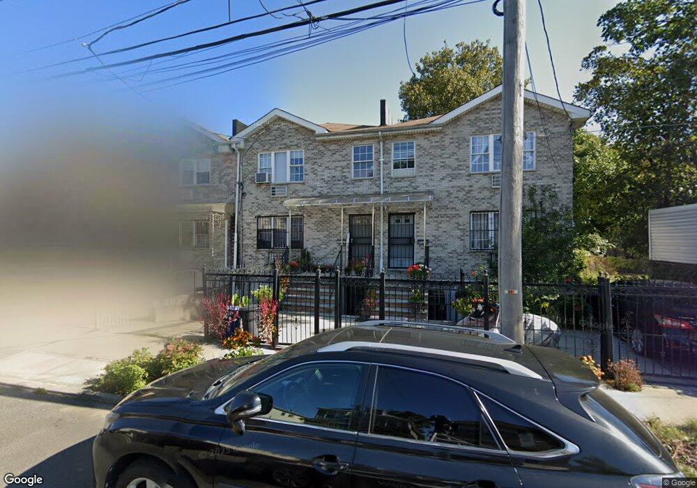 10323 169th St, Jamaica, NY 11433 - photo 1