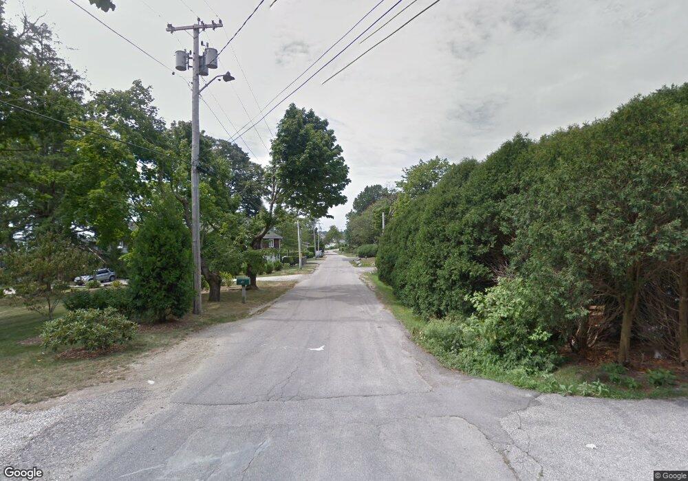 49 Bay View Dr N, Jamestown, RI 02835 - photo 1