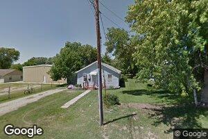 516 E 3rd St, Smith Center, KS 66967