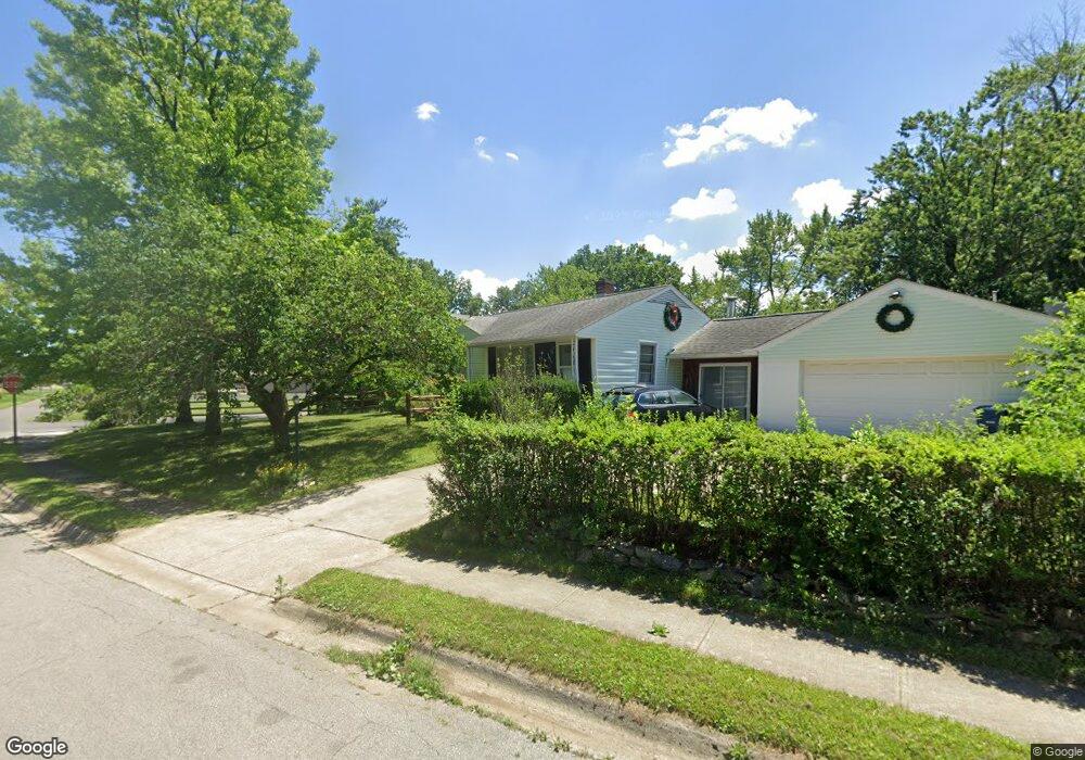 2023 E Beaumont Rd, Columbus, OH 43224 - photo 1