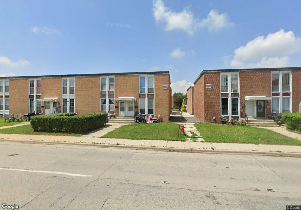 1850 Mannheim Rd, Des Plaines, IL 60018 - photo 1