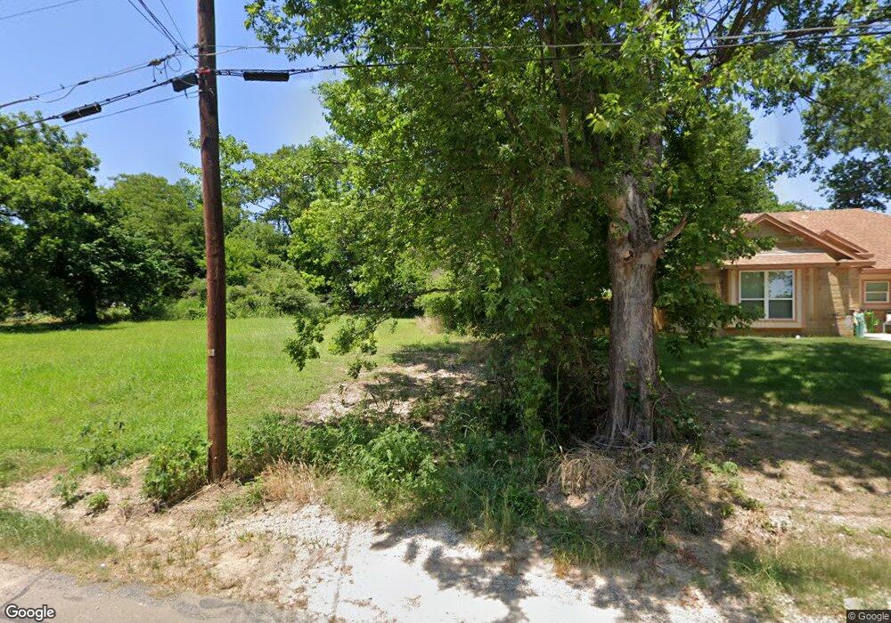 603 E 5th St, Bonham, TX 75418 - photo 1