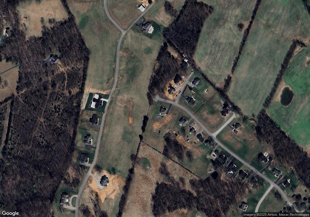 299 Crabtree Ln, Bowling Green, KY 42103 - photo 1