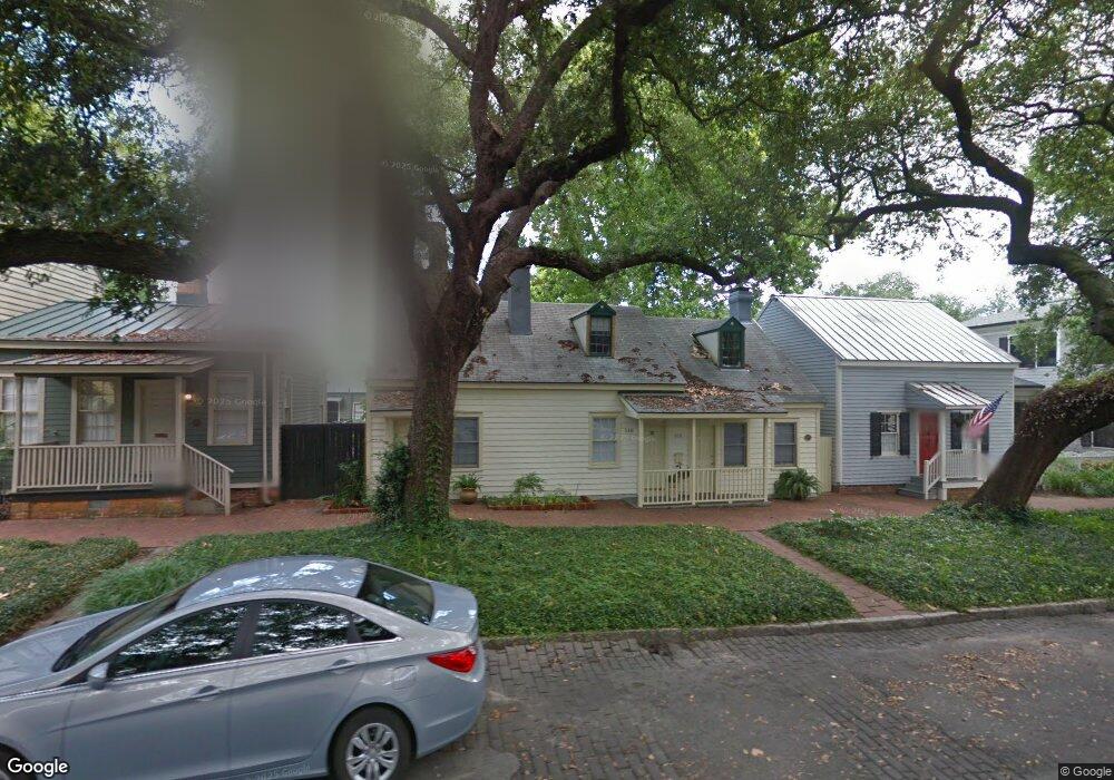 548 E Jones St, Savannah, GA 31401 - photo 1