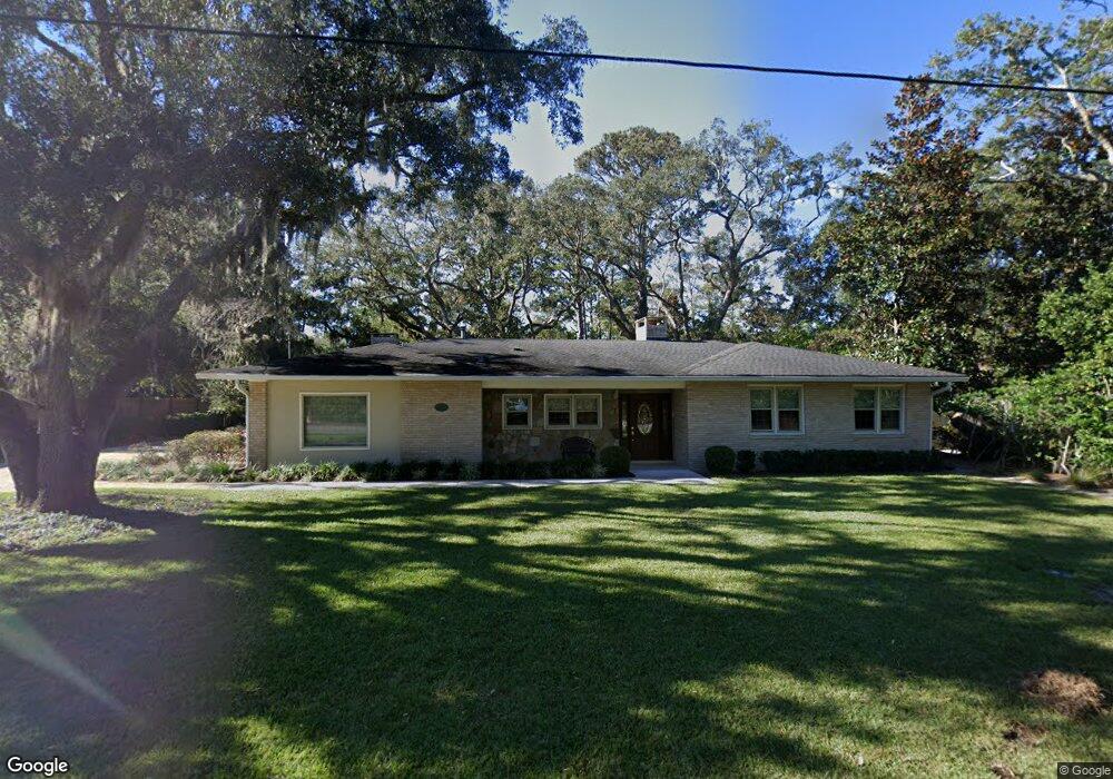 129 Stewart St, Saint Simons Island, GA 31522 - photo 1