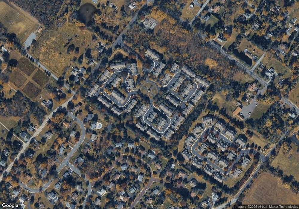 40 Hampton Ct, Norristown, PA 19403 - photo 1