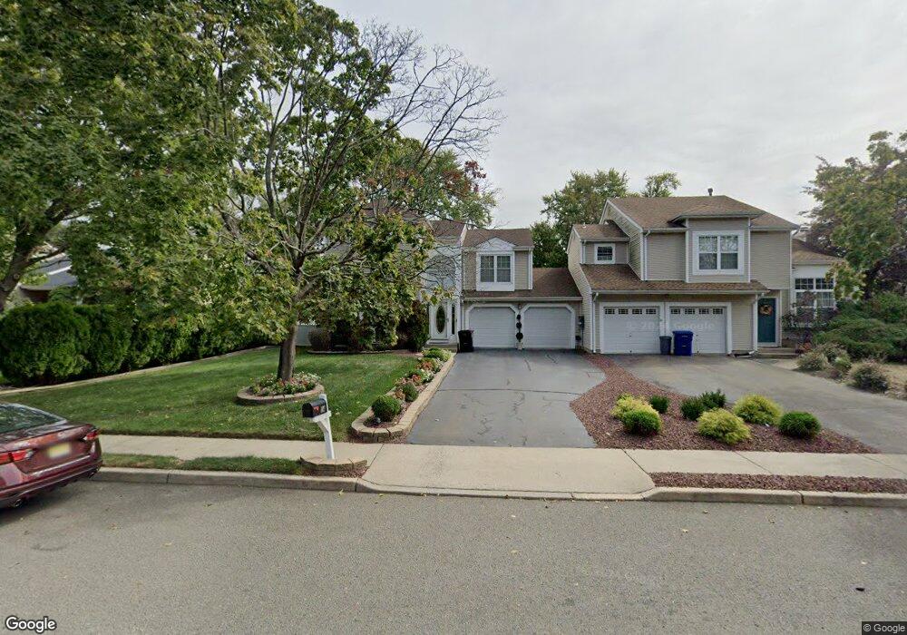 14 Hunters Pointe, North Middletown, NJ 07748 - photo 1