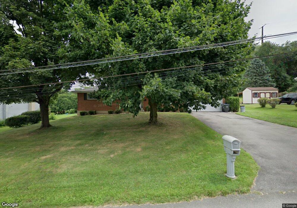 1621 Ehret Ln, Allentown, PA 18103 - photo 1