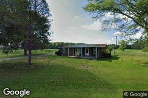 14725 Aberdeen Rd, Bennington, IN 47011