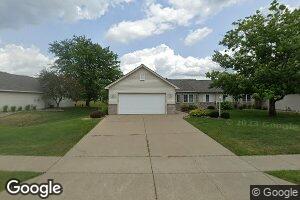 815 Aurora Cir, Red Wing, MN 55066