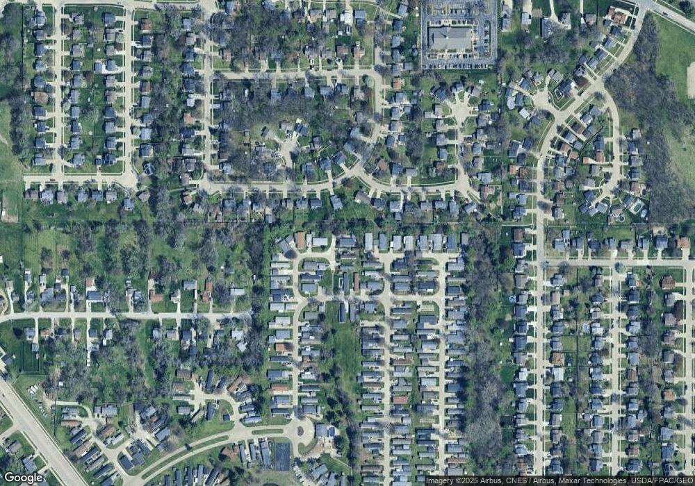 4001 Windsor Ct, Des Moines, IA 50320 - photo 1