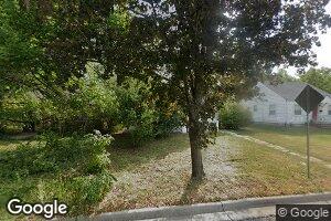 1812 Illinois St, Lawrence, KS 66044