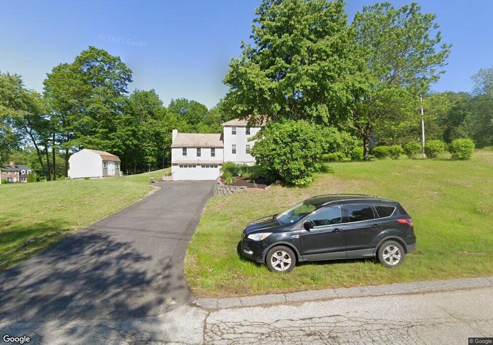 2 Kenneth Rd, Sandown, NH 03873 - photo 1