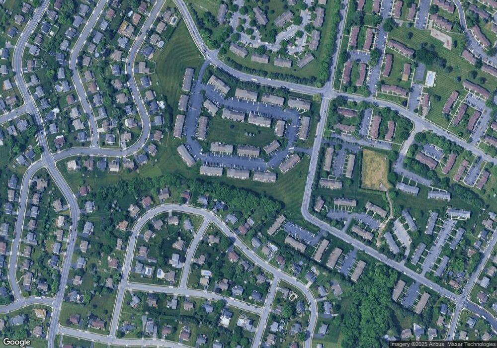 166 Nicole Way unit 25, Reading, PA 19608 - photo 1