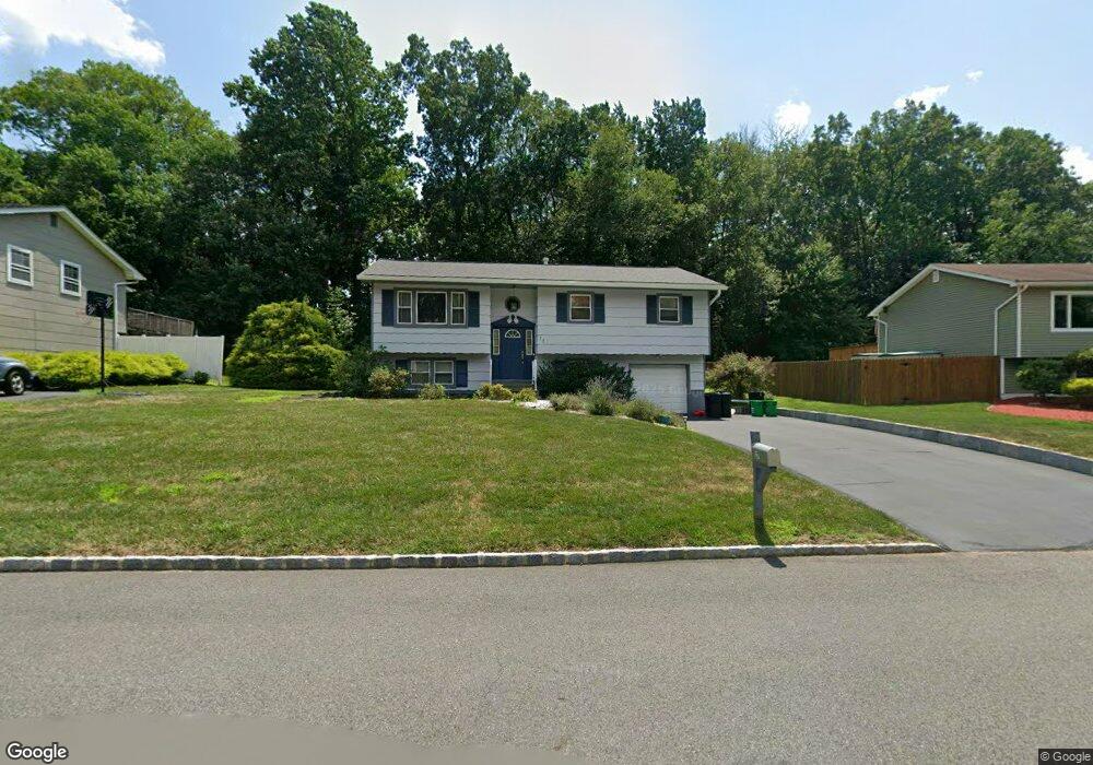17 Sagamore Ave, Suffern, NY 10901 - photo 1