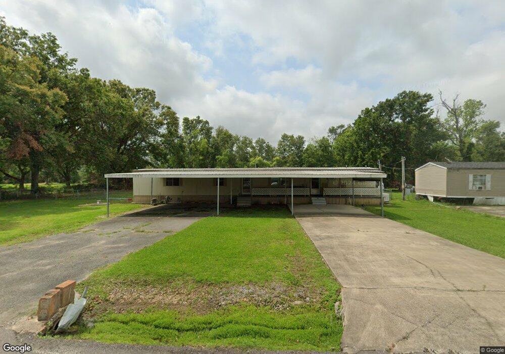 206 E Hebert Rd, Lake Charles, LA 70607 - photo 1