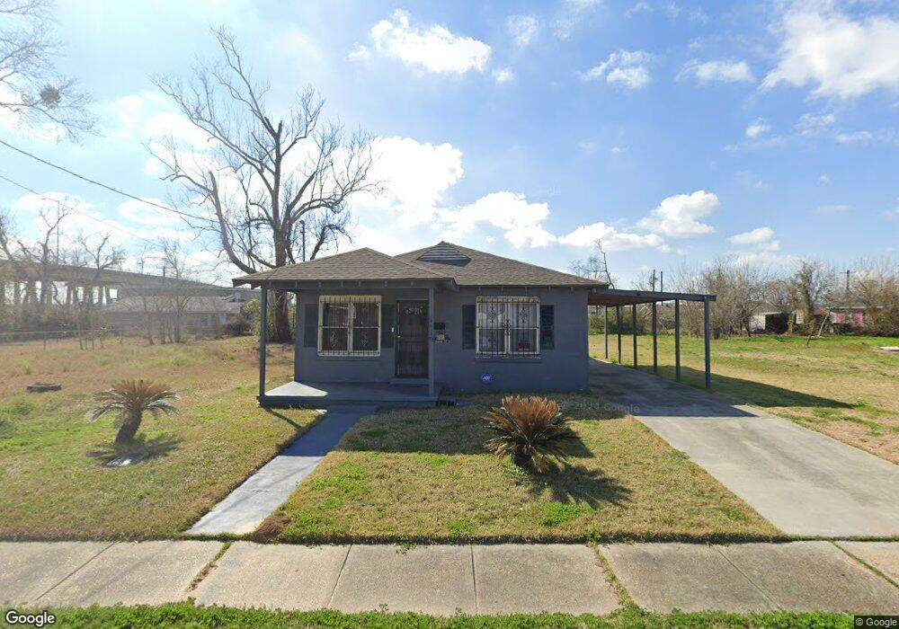 1618 Jackson St, Lake Charles, LA 70601 - photo 1