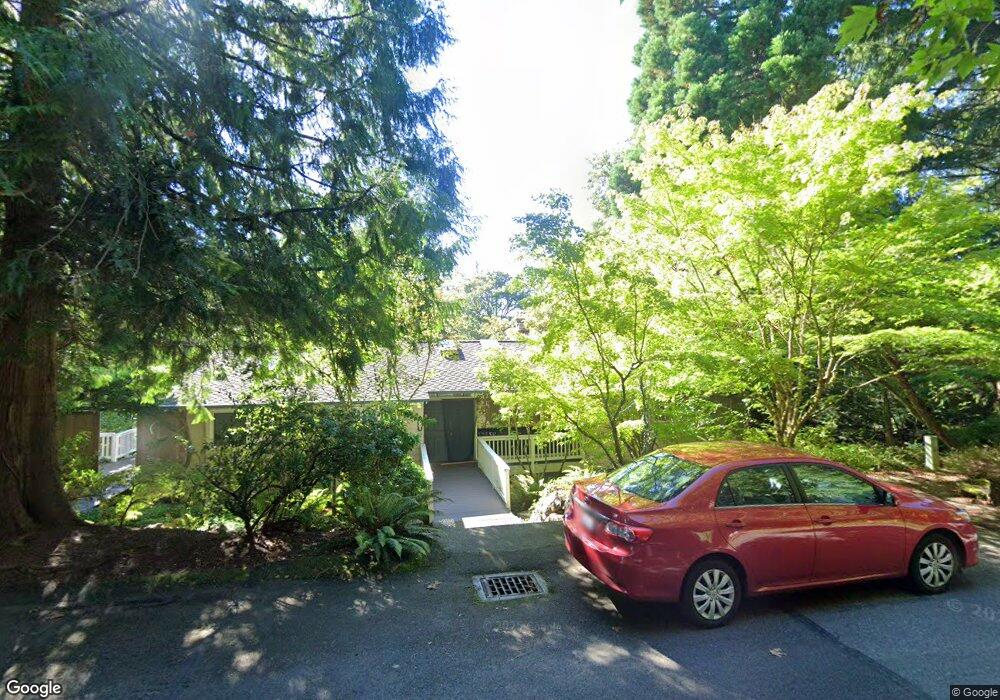 5801 84th Ave SE, Mercer Island, WA 98040 - photo 1