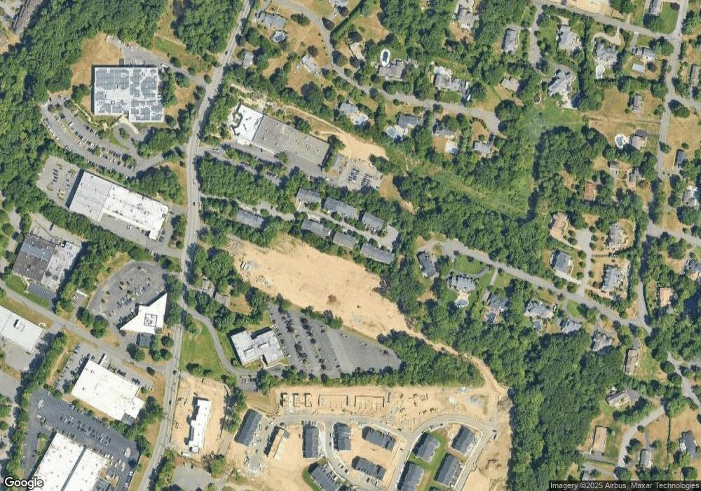 34 Skymark Ct, Upper Saddle River, NJ 07458 - photo 1