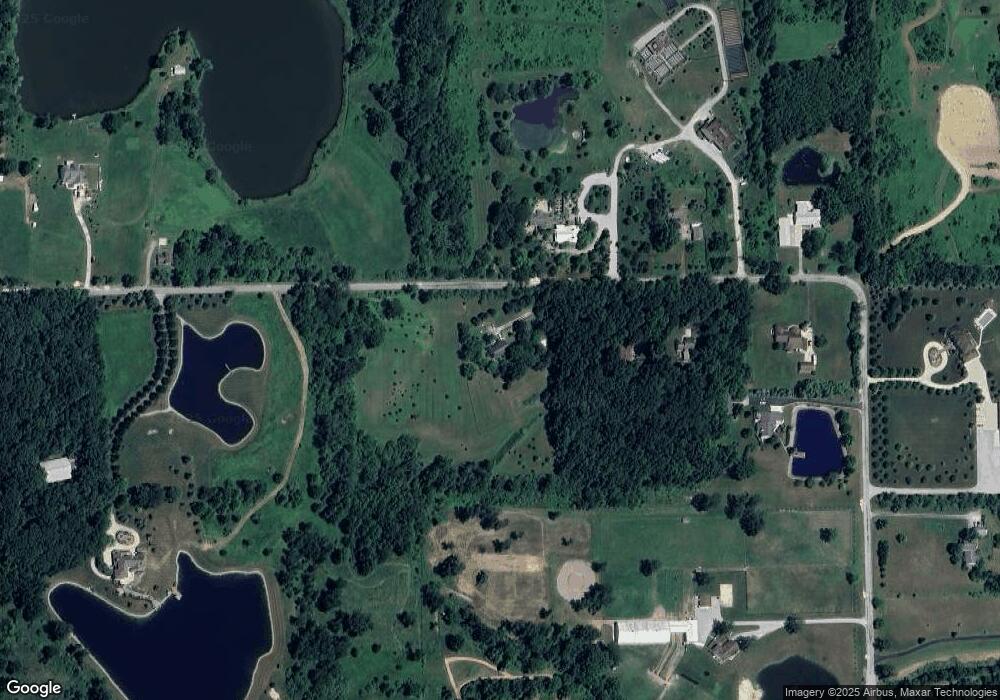 9006 Hollopeter Rd, Leo, IN 46765 - photo 1