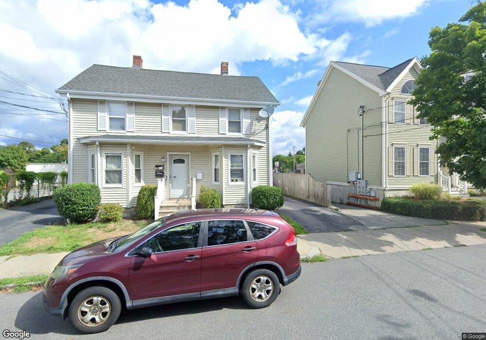 11 Russell St unit 13, Waltham, MA 02453 - photo 1