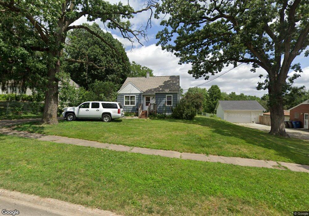 12 E Bell Ave, Des Moines, IA 50315 - photo 1