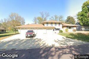 806 2nd St W, Welcome, MN 56181