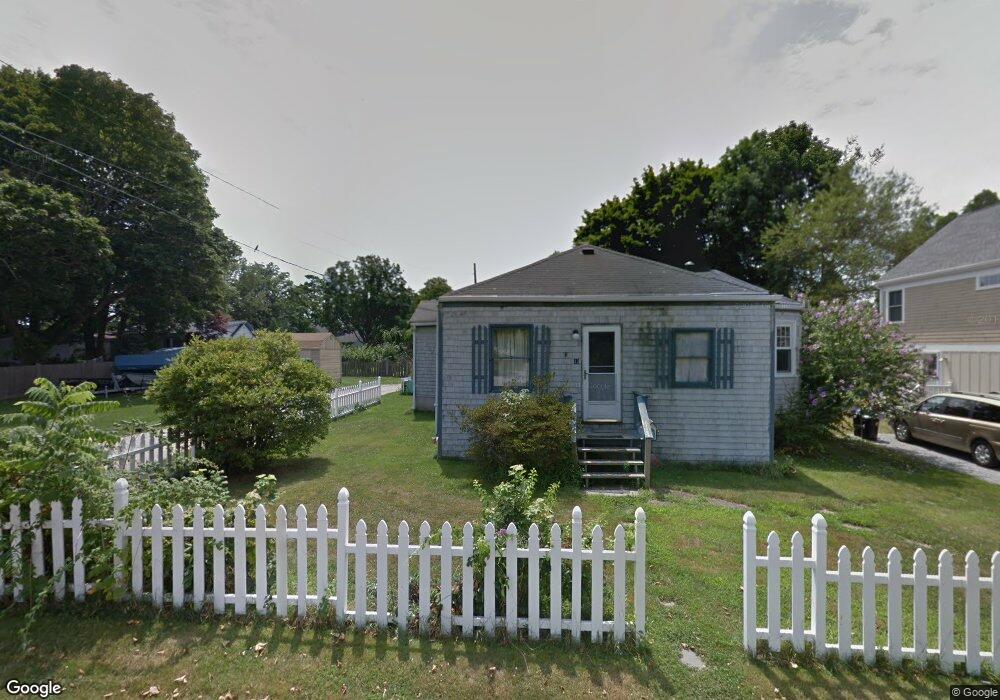 11 Swinburne St, Jamestown, RI 02835 - photo 1