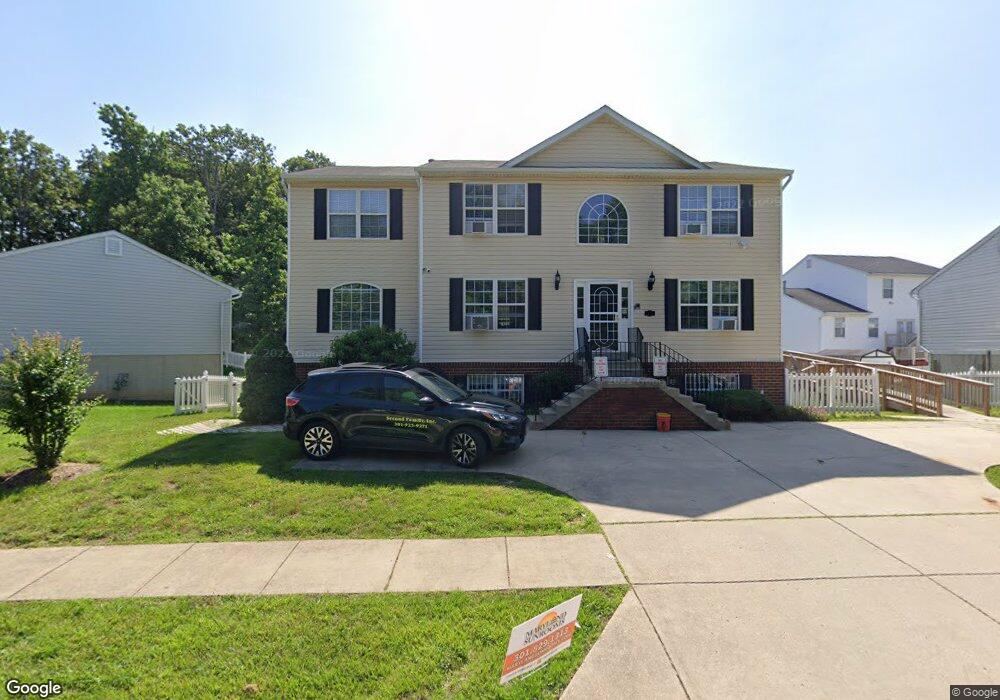 1009 Minna Ave, Capitol Heights, MD 20743 - photo 1