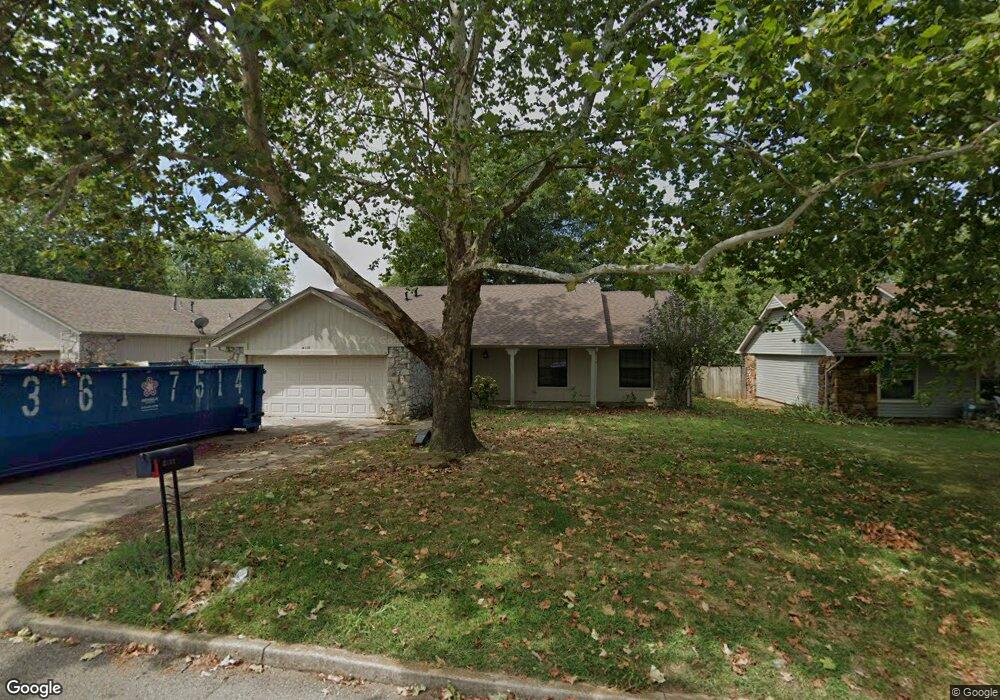 4112 S Cedar Place, Broken Arrow, OK 74011 - photo 1