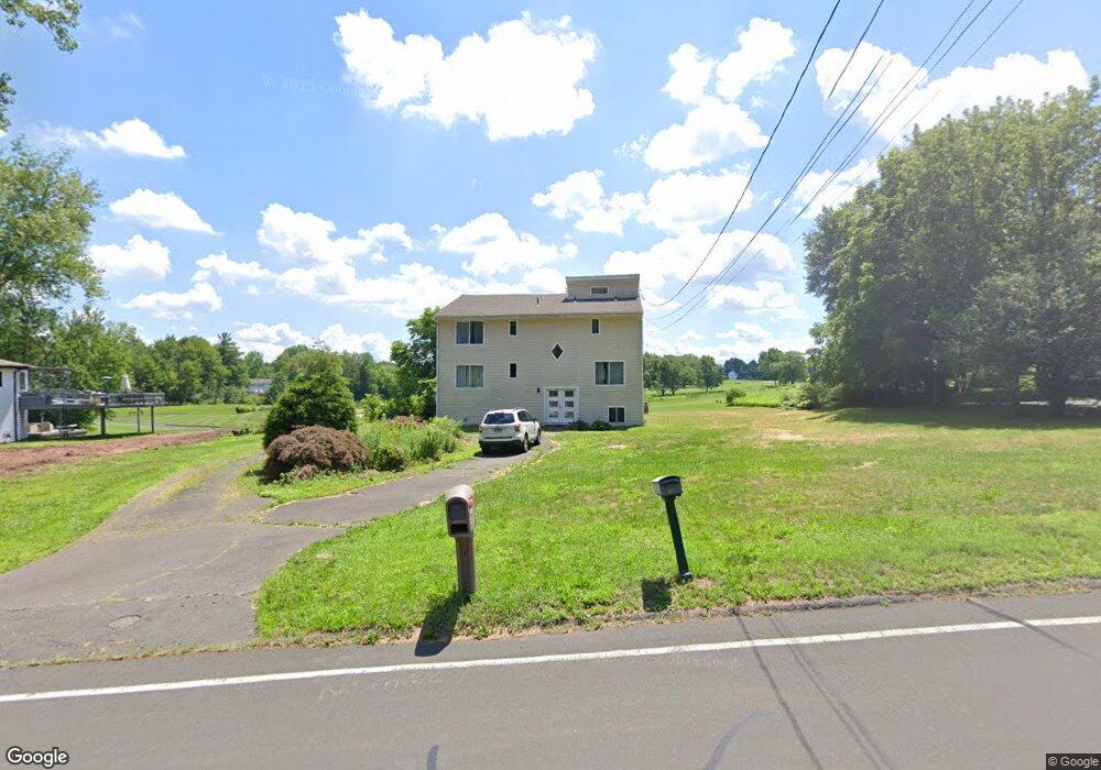 49 Burr Rd, Bloomfield, CT 06002 - photo 1