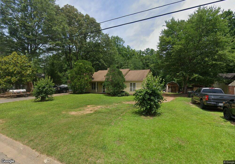 136 Riverchase Dr, Woodstock, GA 30188 - photo 1