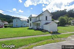 38 E Commerce St, Rowlesburg, WV 26425