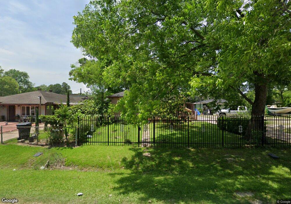 9613 Mona St, Houston, TX 77093 - photo 1
