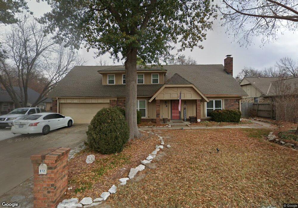 912 W Utica St, Broken Arrow, OK 74011 - photo 1
