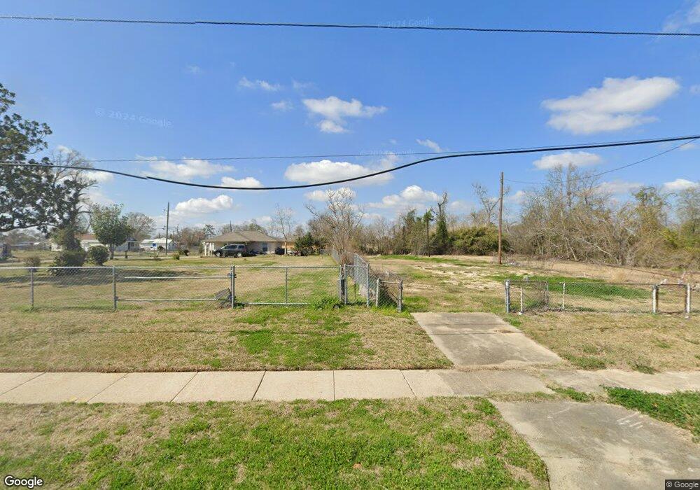 1313 N Goos Blvd, Lake Charles, LA 70601 - photo 1