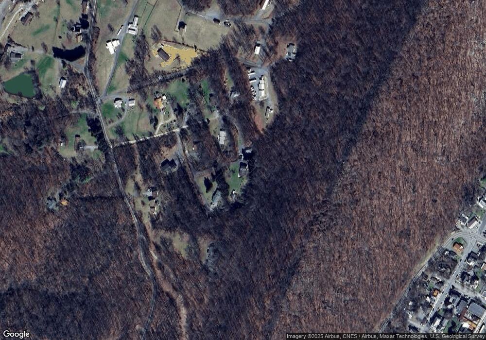 57 Dutch Ln, Berkeley Springs, WV 25411 - photo 1