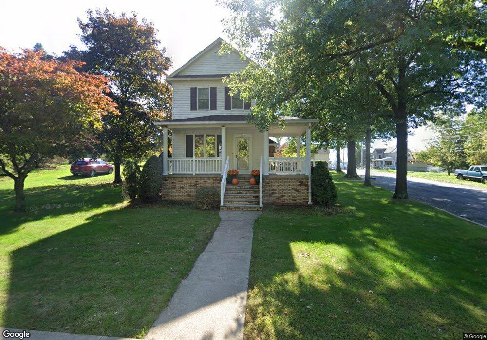 200 Holden St, Dupont, PA 18641 - photo 1