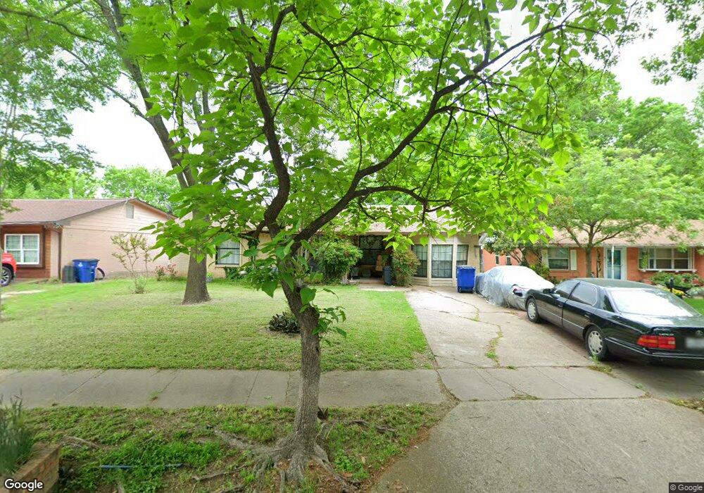 516 Cherry Ln, Ennis, TX 75119 - photo 1