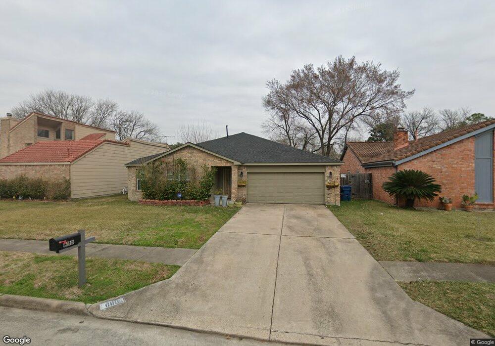 6110 Ogden Forest Dr, Houston, TX 77088 - photo 1