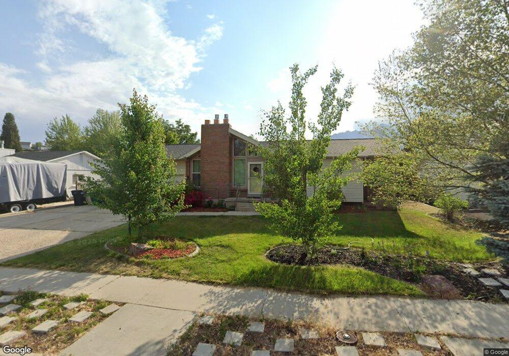 1611 E Waters Ln, Sandy, UT 84093 - photo 1