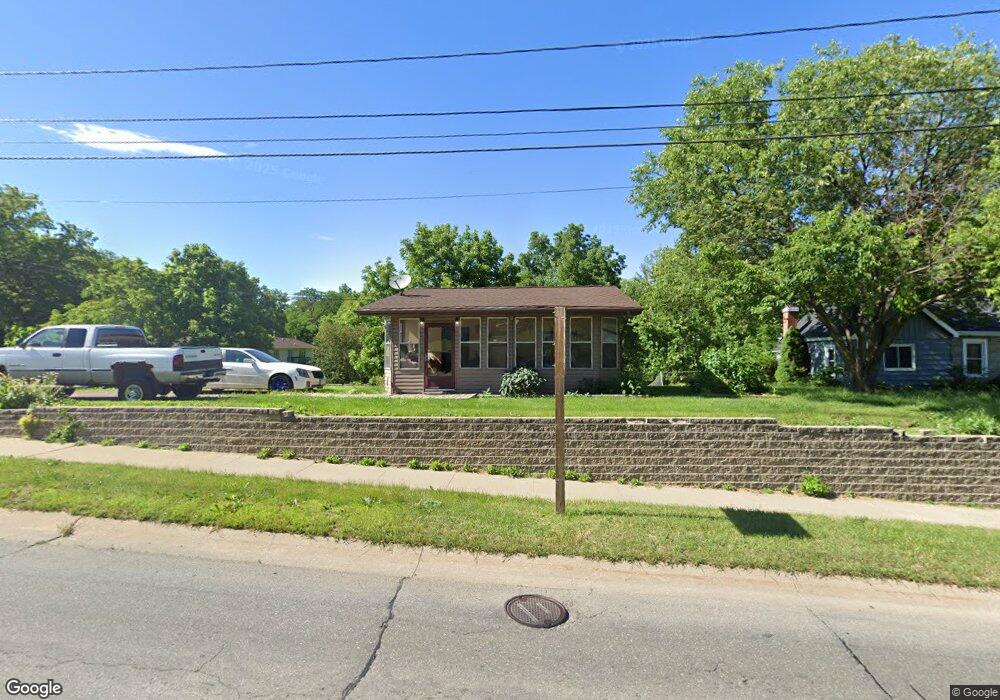 4116 E University Ave, Des Moines, IA 50317 - photo 1