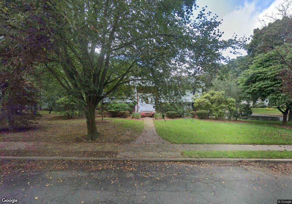 653 Yorktown Place, Paramus, NJ 07652 - photo 1