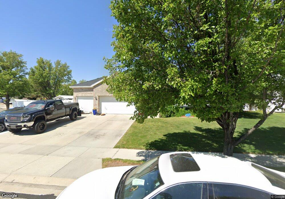 8746 Deep Creek Cir, West Jordan, UT 84081 - photo 1