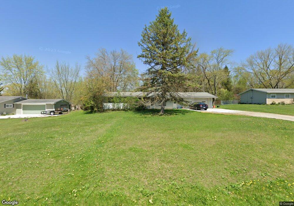 500 Sherwood Dr, Aurora, OH 44202 - photo 1