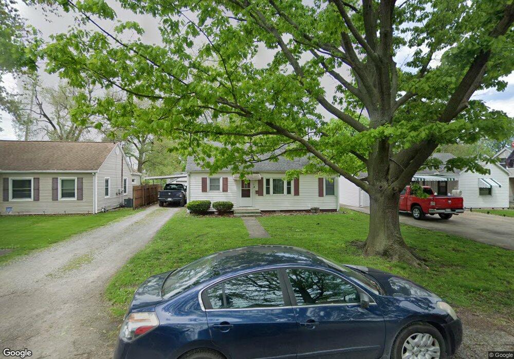 1413 S 15th St, Mattoon, IL 61938 - photo 1