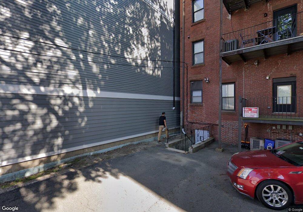 527 E Broadway unit 3, Boston, MA 02127 - photo 1