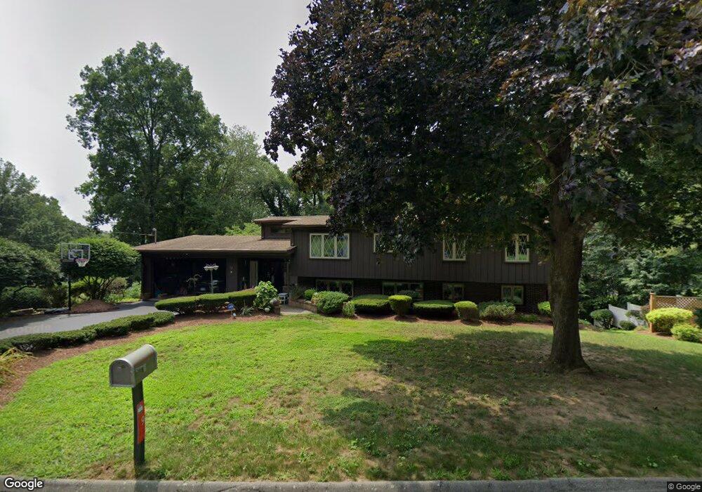 9 Pautipaug Ln, North Franklin, CT 06254 - photo 1